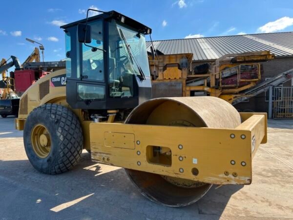 Caterpillar CS64B - Image 6
