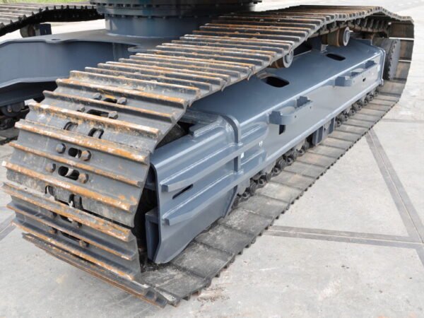 Kobelco SK220-10 - Image 11