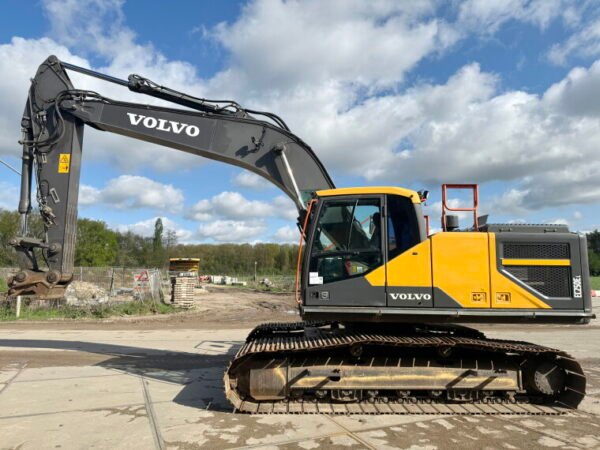 Volvo EC250EL