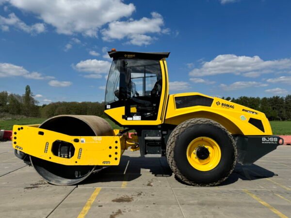 Bomag BW213D-5