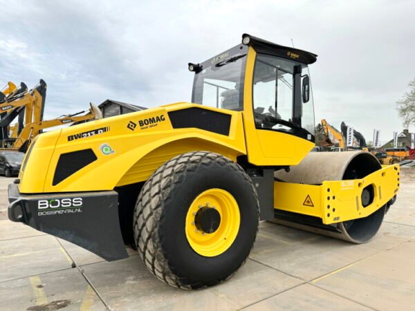 Bomag BW213D-5 - Image 5