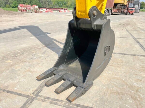 JCB 245HDLR - Image 11