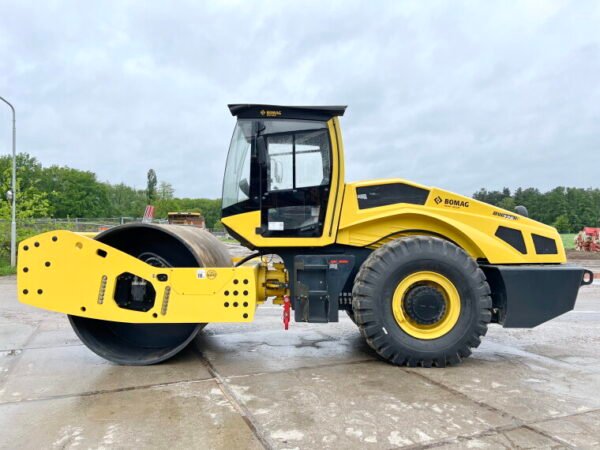 Bomag BW226-5CL