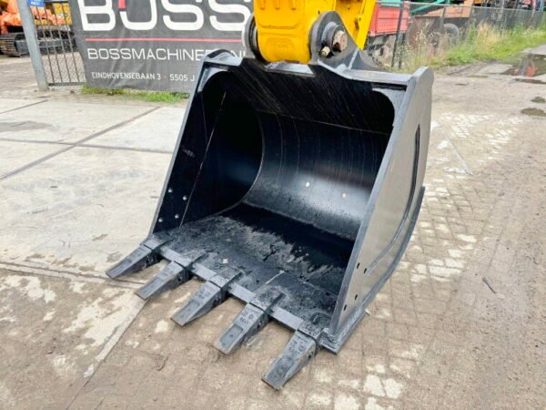 JCB 215LC - Image 11