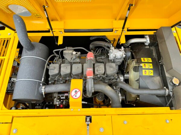 JCB 215LC - Image 18
