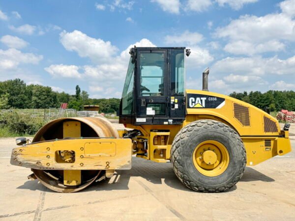 Caterpillar CS56