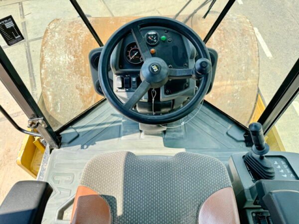 Caterpillar CS56 - Image 8