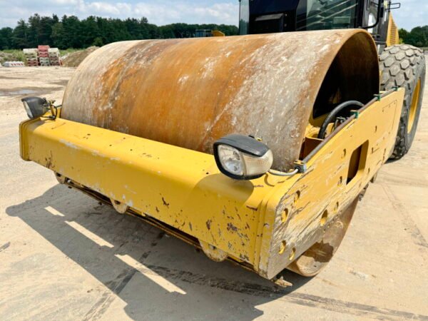 Caterpillar CS56 - Image 10