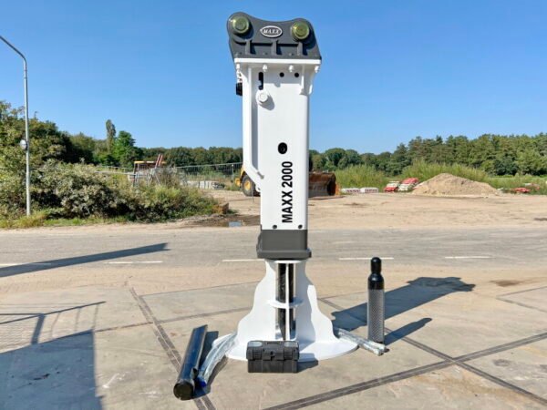 Maxx 2000 Hydraulic Breaker