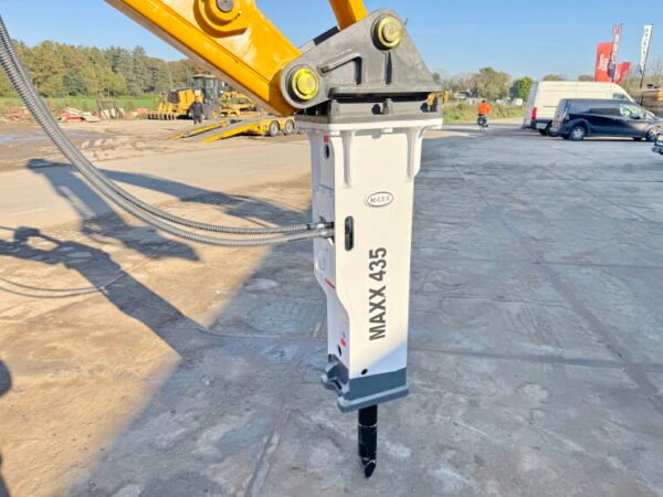 JCB 3DX / 3CX 4WD + Maxx 435 Hammer - Image 7