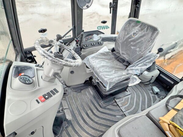 Case 770EX-4WD - Image 5