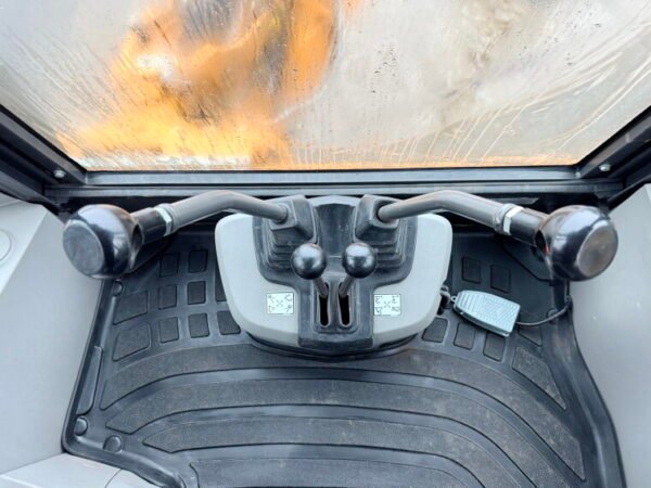 Case 770EX-4WD - Image 10