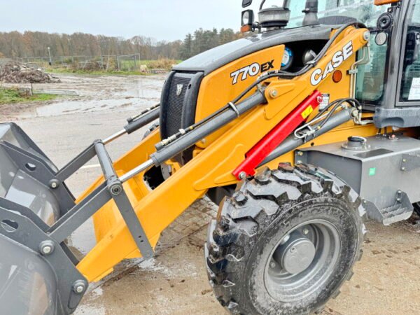 Case 770EX-4WD - Image 13