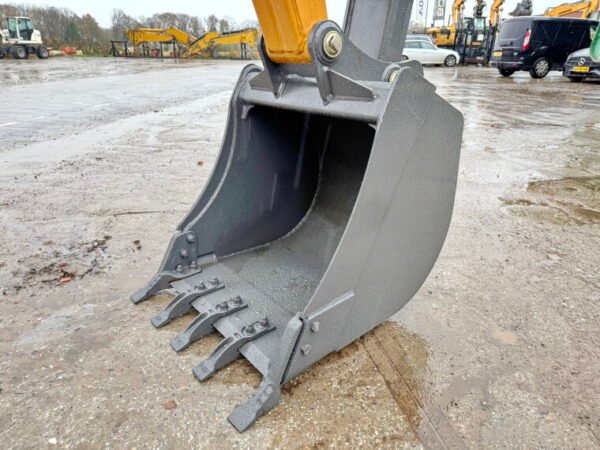 Case 770EX-4WD - Image 17