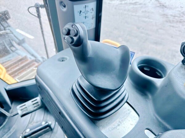 Liebherr PR746 05L Gen 8 - Image 10