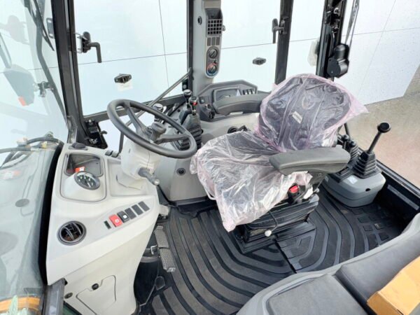 Case 570SV 4WD - Image 5