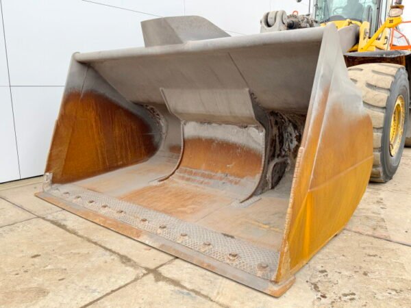 Volvo L350H - Image 12