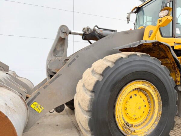 Volvo L350H - Image 16
