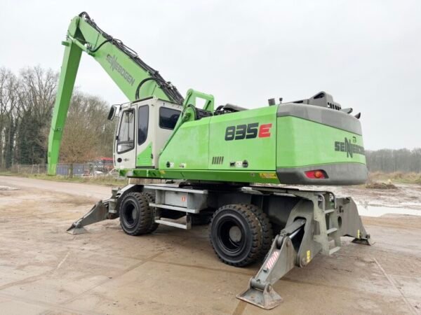 Sennebogen 835E - 17 Meter - Image 2