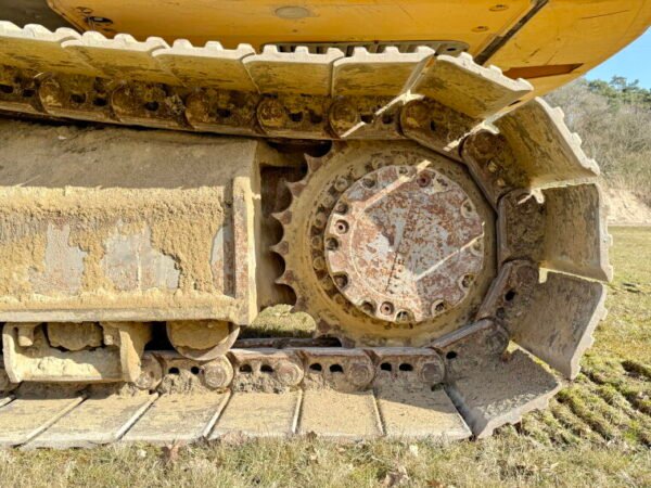 Liebherr R946 SHD - 20 Meter Long Reach - Image 14