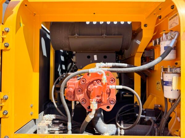 Hyundai R210 Smart Plus *2025 Model* - Image 22