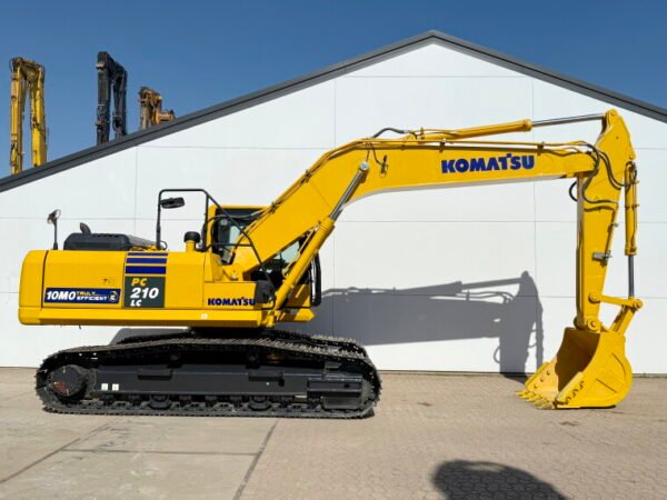 Komatsu PC210LC-10M0 - Image 6