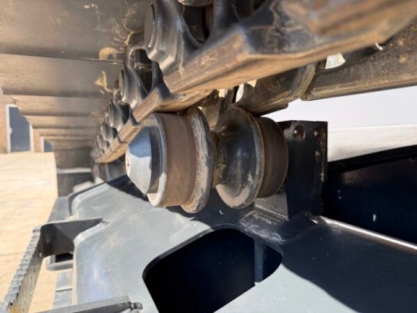 Komatsu PC210LC-10M0 - Image 19