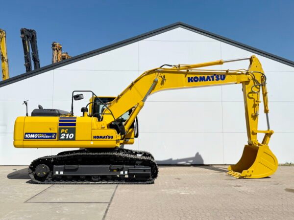 Komatsu PC210-10M0 *2025 Model* - Image 6