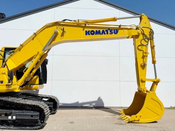 Komatsu PC210-10M0 *2025 Model* - Image 13