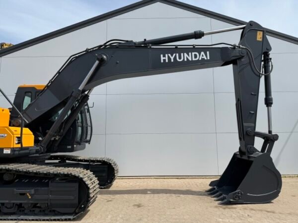 Hyundai R215L Smart Plus *2025 Model* - Image 12