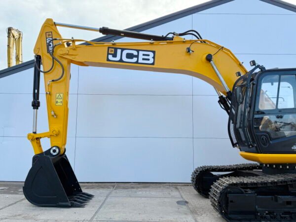 JCB 205 *2025 Model* - Image 11