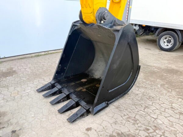 JCB 205 *2025 Model* - Image 14