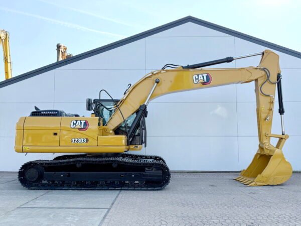 Caterpillar 323D3 *2025 Model* - Image 6