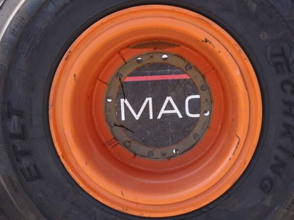 Techking Tyre (23.5R25) + Rim (12 Gates) - Image 7