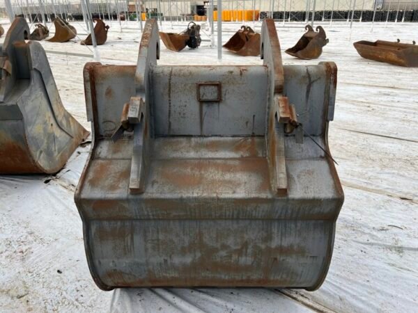 Bucket - Image 4