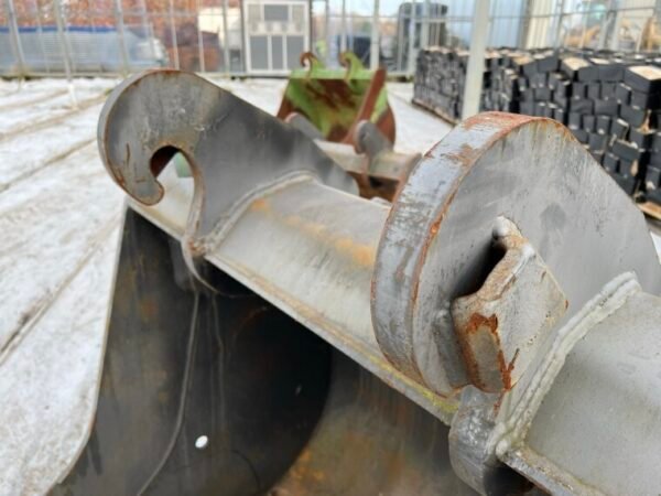 Bucket - Image 7