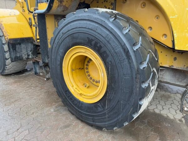 Caterpillar 966H - Image 20