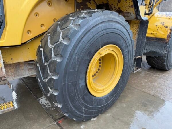 Caterpillar 966H - Image 21