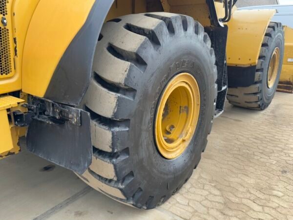 Caterpillar 972M - Image 19