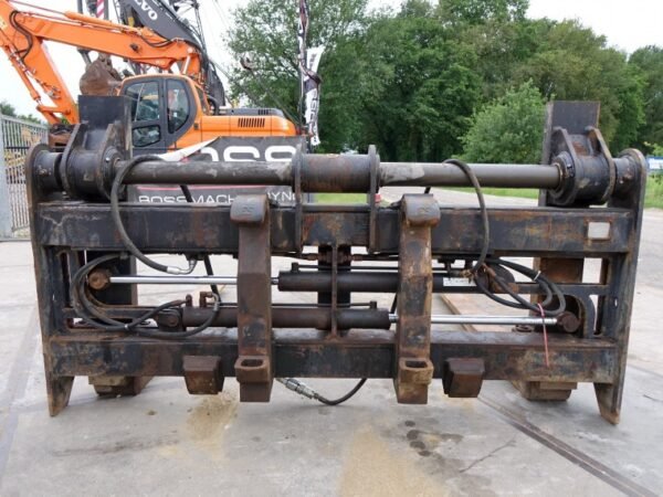 Hydraulic Forks - Image 4
