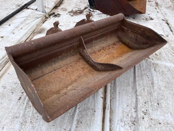 Bucket - Image 2
