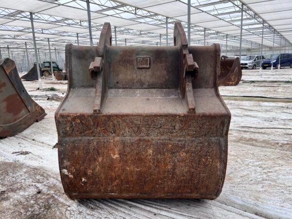 Bucket - Image 4