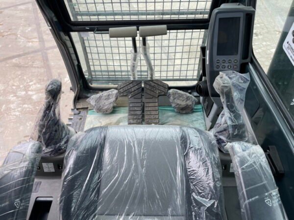 Hyundai R245LR - Image 22
