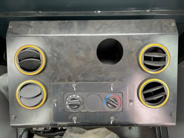Hyundai R245LR - Image 25