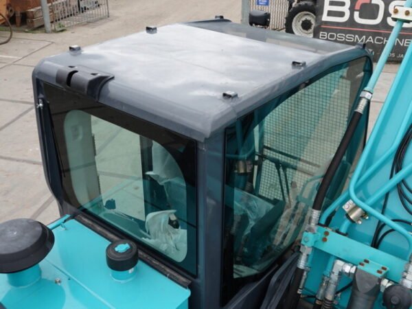 Kobelco SK220-10 - Image 16