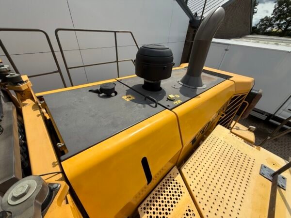 Volvo L350F - Image 39
