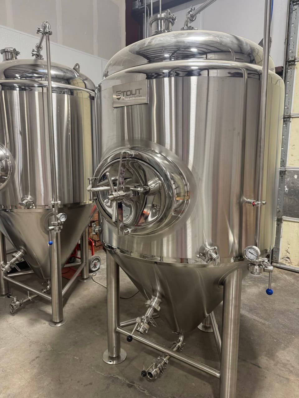 Turnkey 7 BBL Brewmation-Stout Brewing System w/ 2024 Thermaline Heat Exchanger, Pumps, Controls & Vessels
