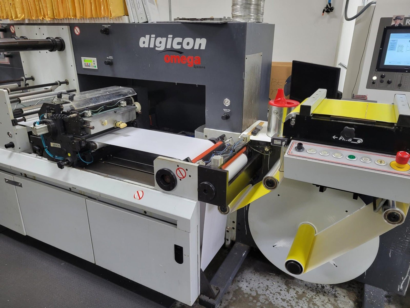 Omega Digicon S Semi-Rotary Finishing System – Flexo, Die Cut, Overlaminate, Rewind – 330mm Web - Image 2
