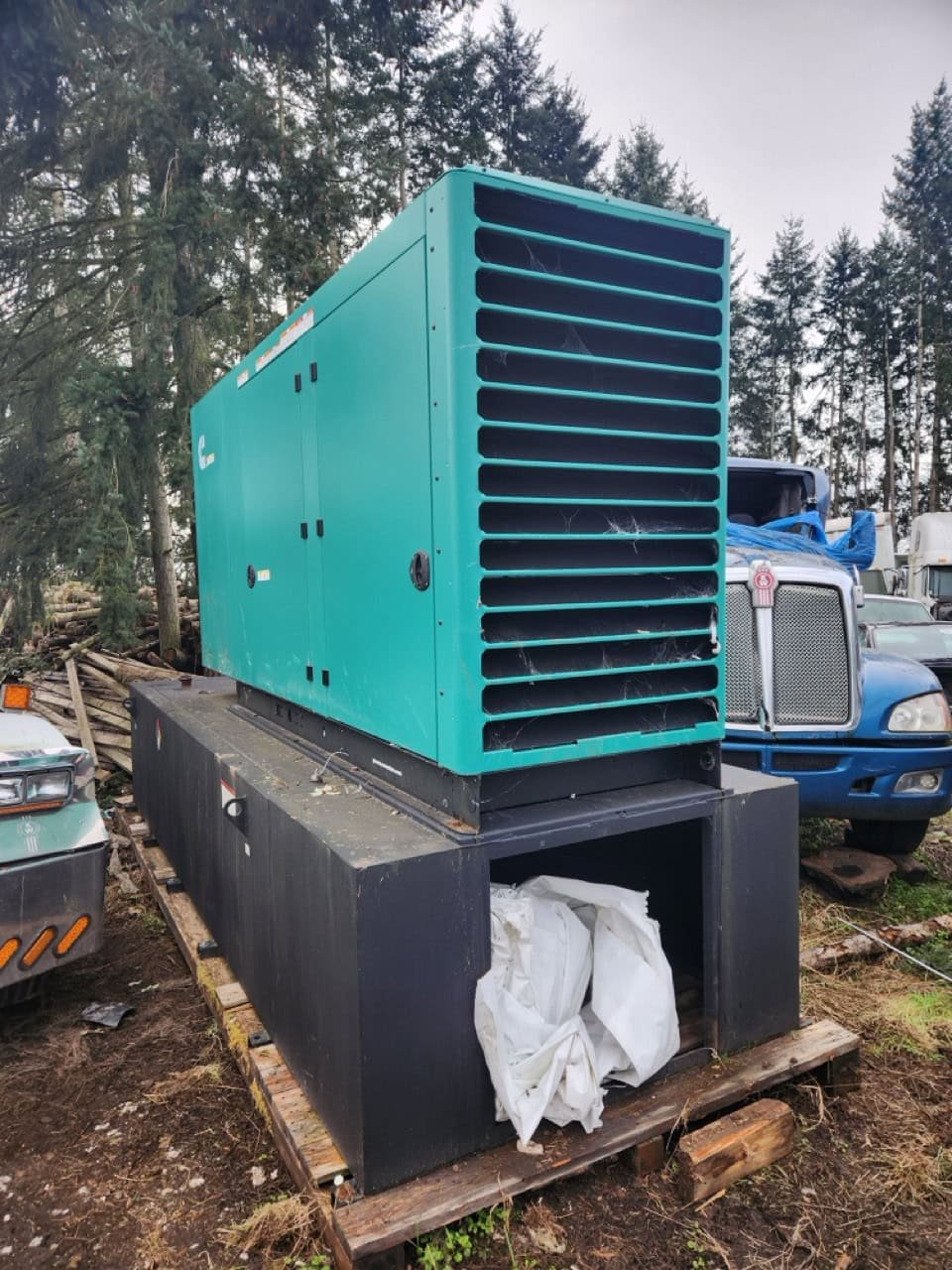 25 kW Cummins C150 D6D Diesel Standby Generator - Image 3