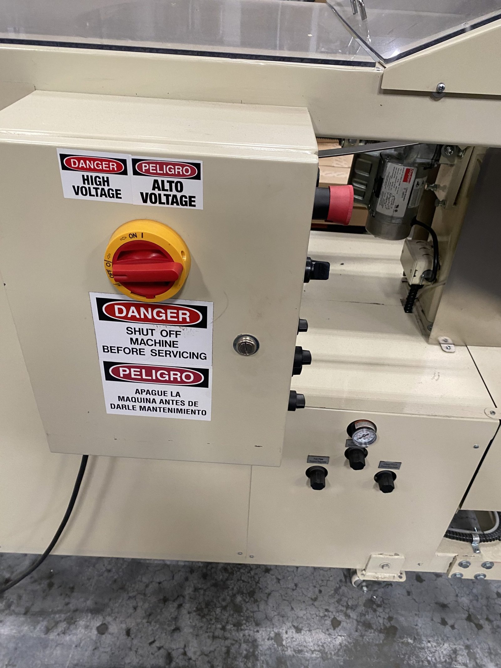 NEDCO E‑Z Fold 2000‑S Automatic Textile Folder – 1,000/hr, Bagging + Heat Seal, OEM Verified - Image 5